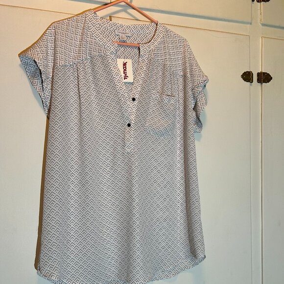 Carolina Belle Montreal Black& White Tunic NWT - Picture 4 of 9